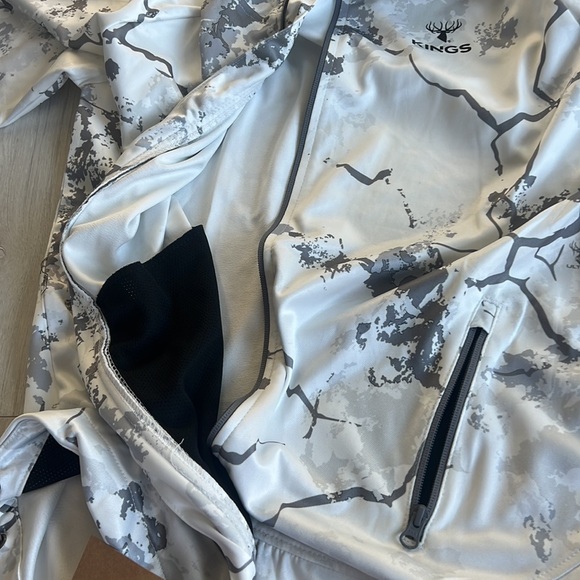 Kings Camo Jacket in White and Grey size S/M - Picture 6 of 8